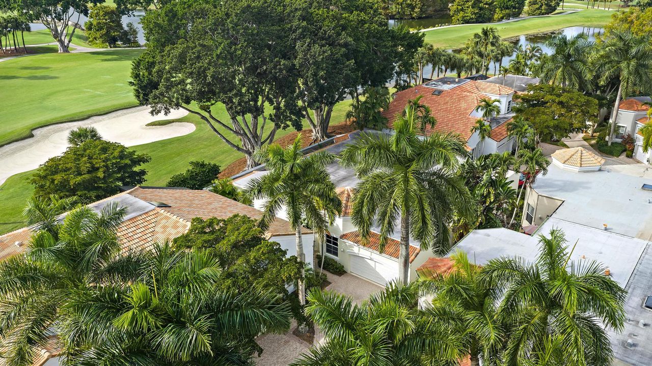 For Sale: $399,000 (3 beds, 2 baths, 1720 Square Feet)