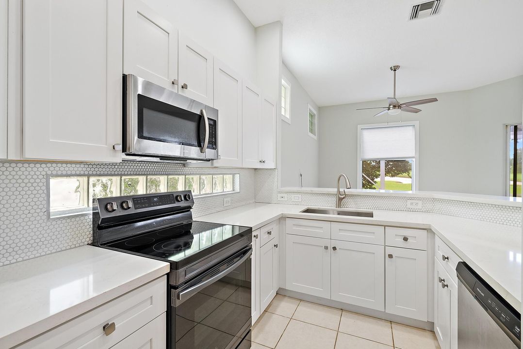 For Sale: $399,000 (3 beds, 2 baths, 1720 Square Feet)