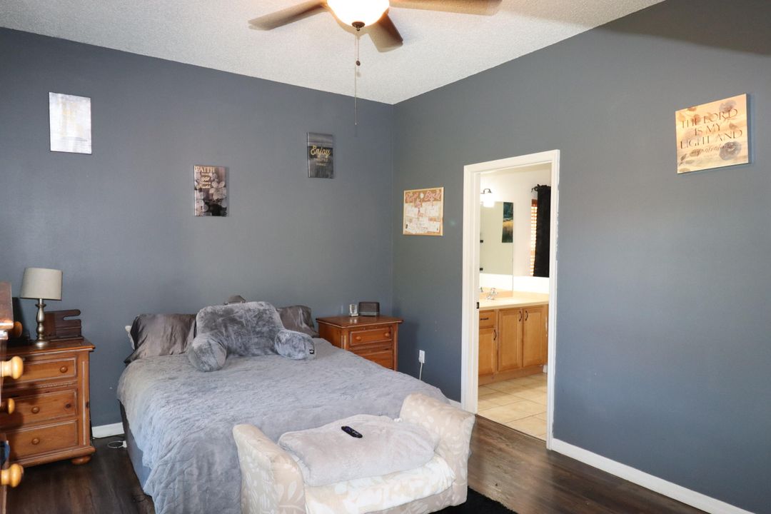 待售: $399,000 (4 贝兹, 2 浴室, 1938 平方英尺)