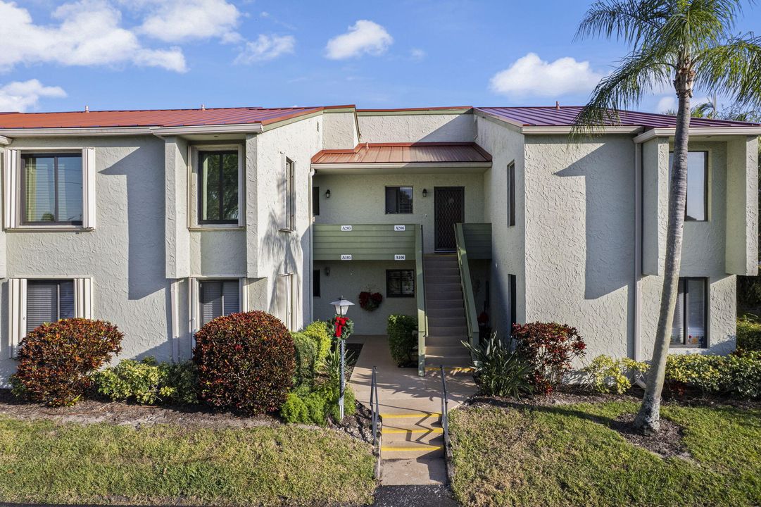 En Venta: $249,000 (2 camas, 2 baños, 1186 Pies cuadrados)