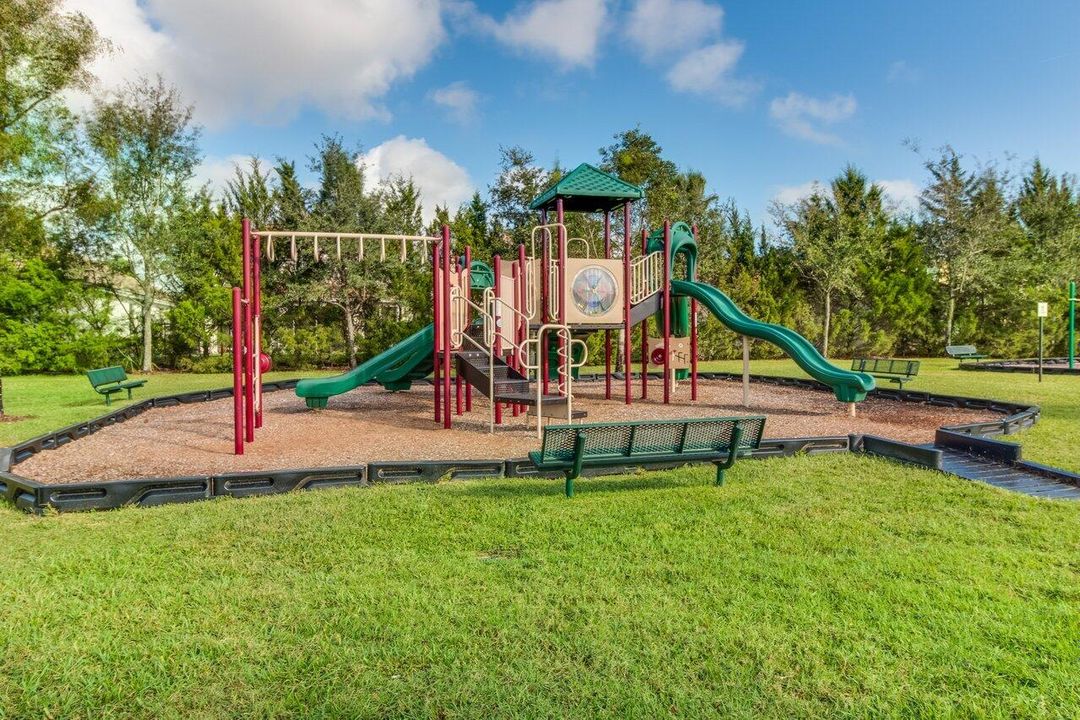 待售: $528,000 (3 贝兹, 2 浴室, 1822 平方英尺)