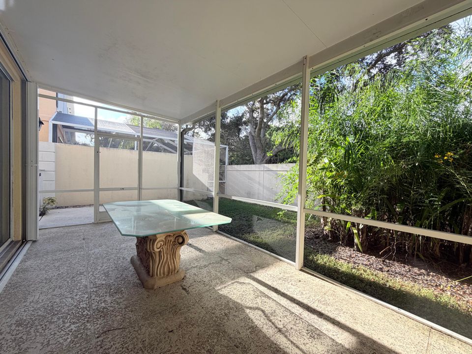 出租: $3,100 (3 贝兹, 2 浴室, 1500 平方英尺)