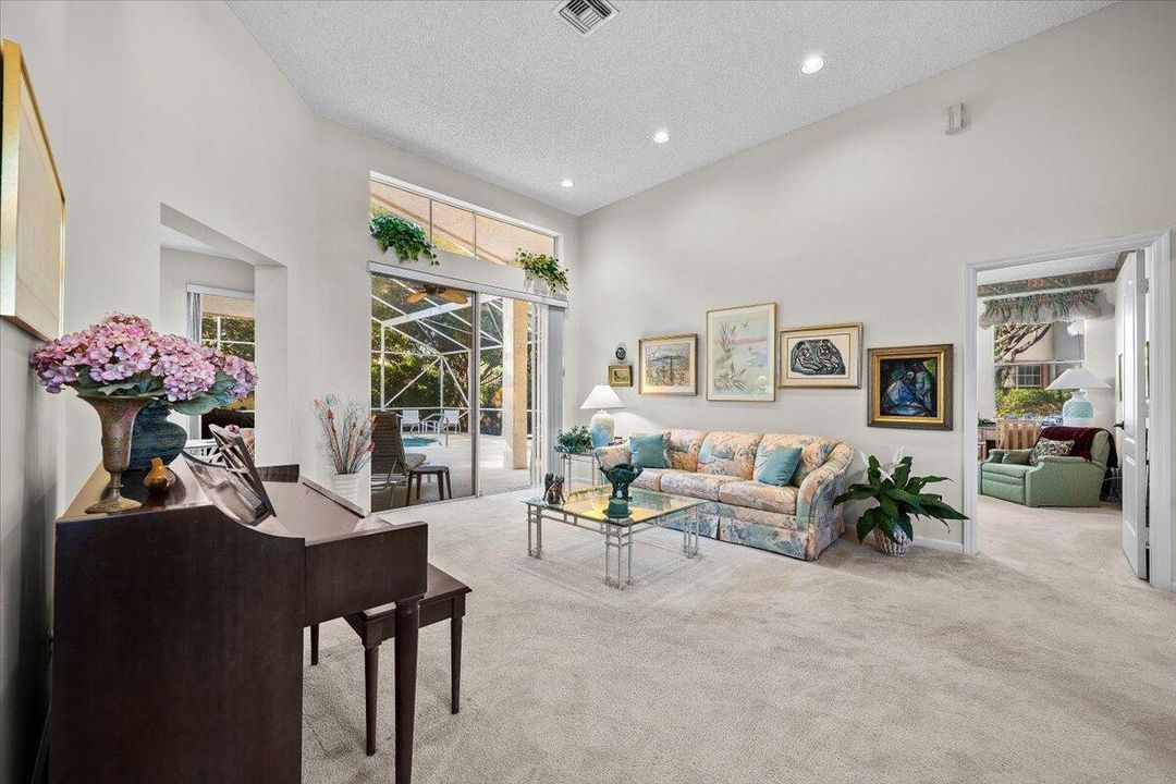 На продажу: $500,000 (3 спален, 2 ванн, 1790 Квадратных фут)