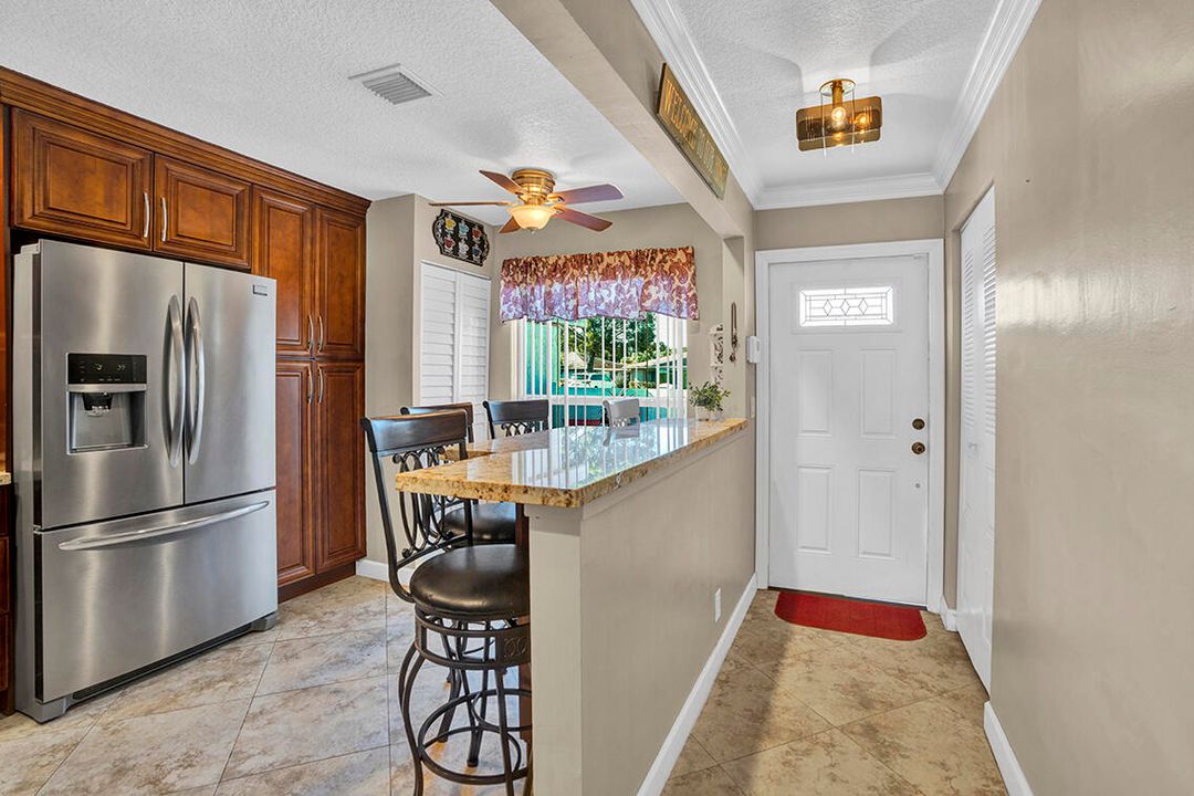 出租: $2,200 (2 贝兹, 2 浴室, 1288 平方英尺)