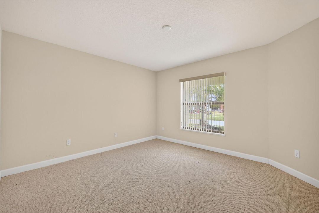 En Venta: $179,999 (2 camas, 2 baños, 1463 Pies cuadrados)