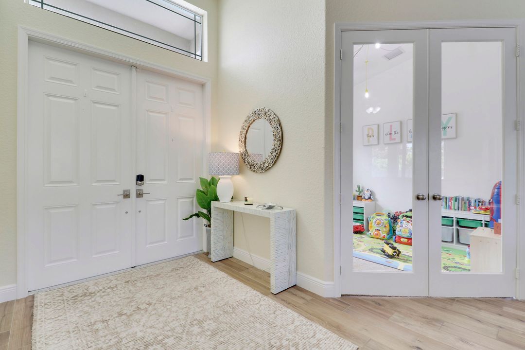 待售: $849,995 (3 贝兹, 2 浴室, 2096 平方英尺)