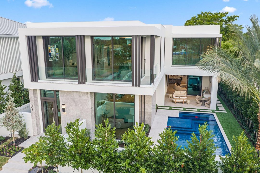 For Sale: $5,000,000 (5 beds, 5 baths, 5429 Square Feet)