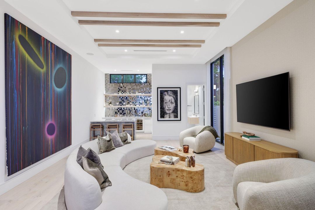 For Sale: $5,000,000 (5 beds, 5 baths, 5429 Square Feet)