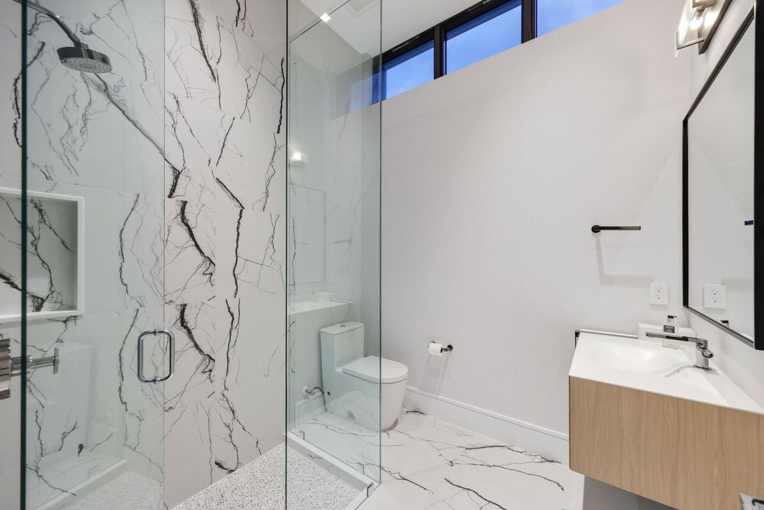 For Sale: $5,000,000 (5 beds, 5 baths, 5429 Square Feet)