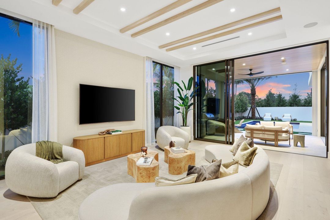 For Sale: $5,000,000 (5 beds, 5 baths, 5429 Square Feet)