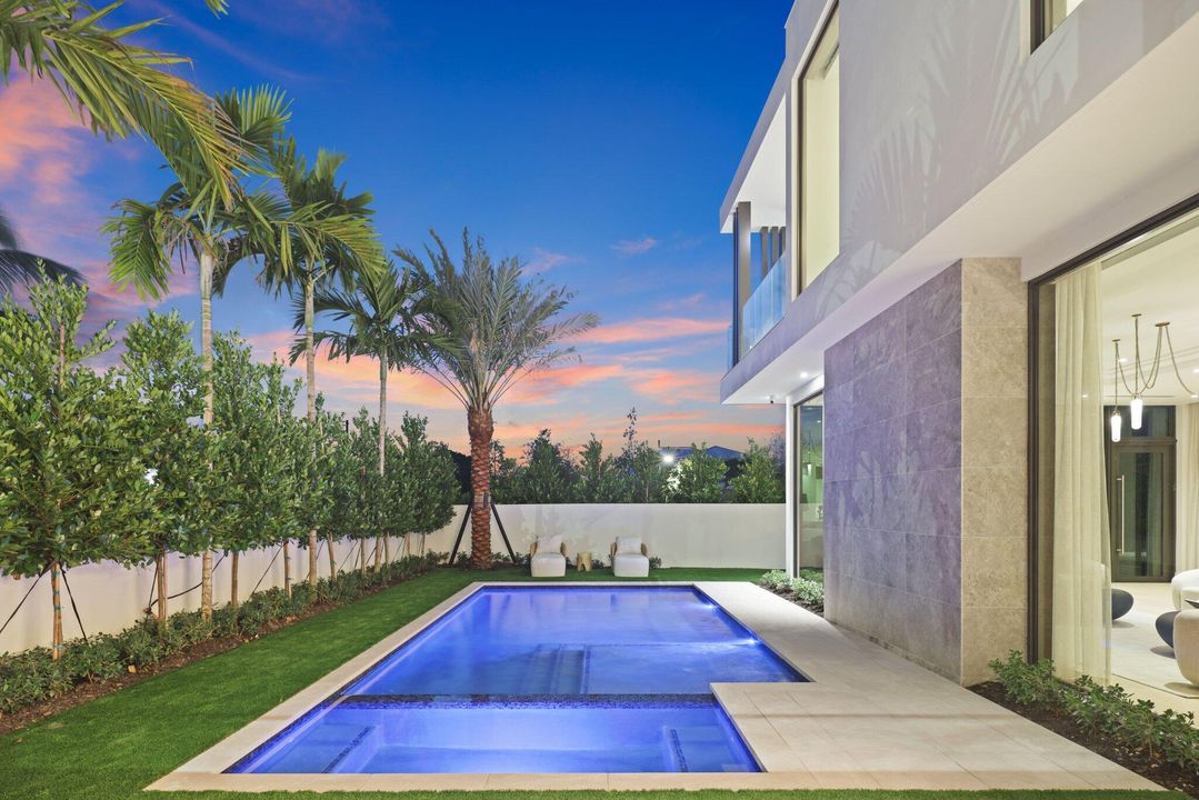 For Sale: $5,000,000 (5 beds, 5 baths, 5429 Square Feet)