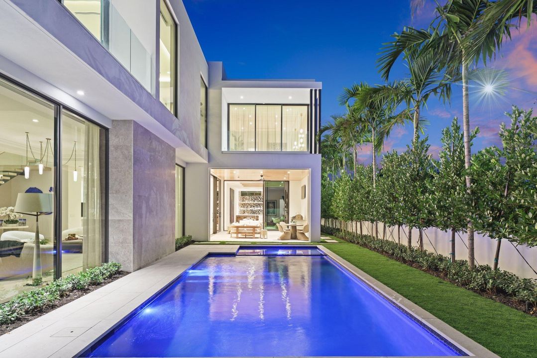 For Sale: $5,000,000 (5 beds, 5 baths, 5429 Square Feet)