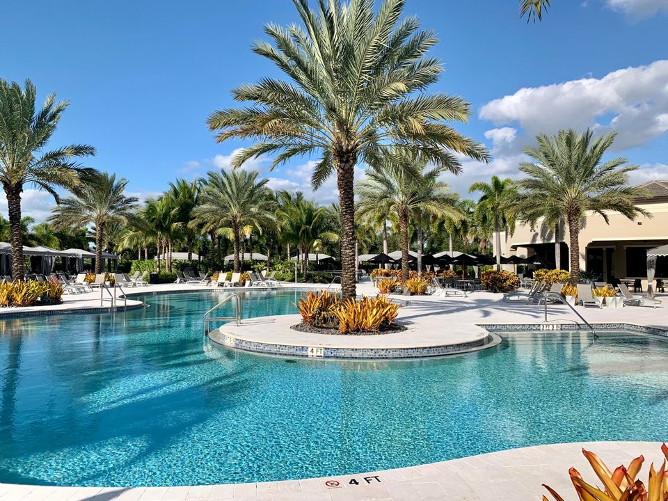 En Renta: $13,950 (5 camas, 5 baños, 4248 Pies cuadrados)