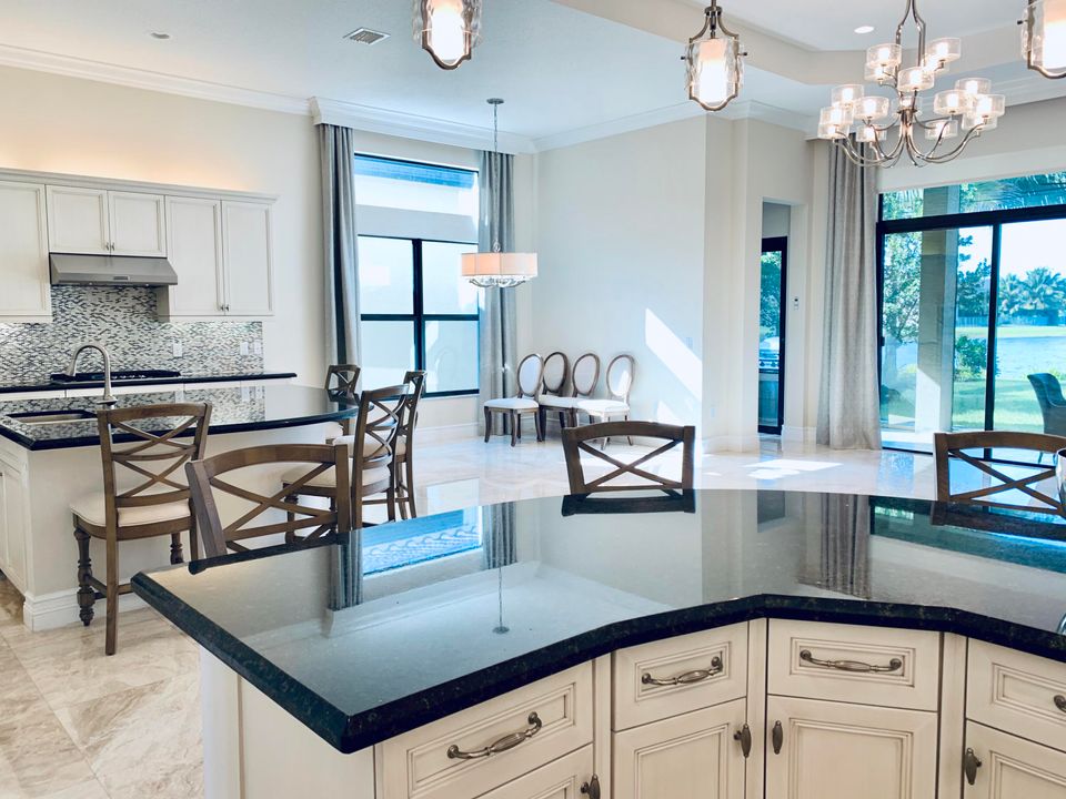 En Renta: $13,950 (5 camas, 5 baños, 4248 Pies cuadrados)