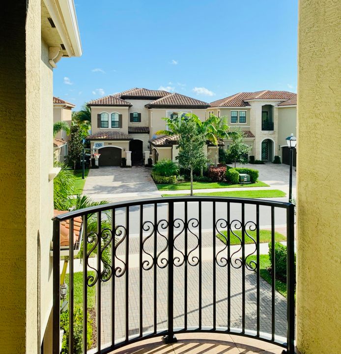 En Renta: $13,950 (5 camas, 5 baños, 4248 Pies cuadrados)