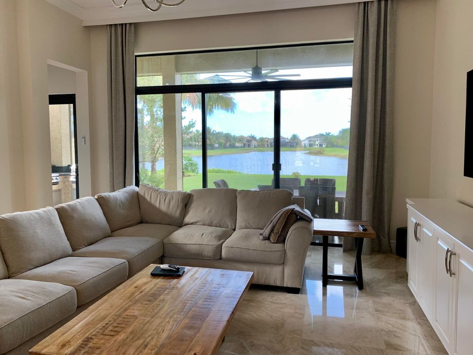 En Renta: $13,950 (5 camas, 5 baños, 4248 Pies cuadrados)