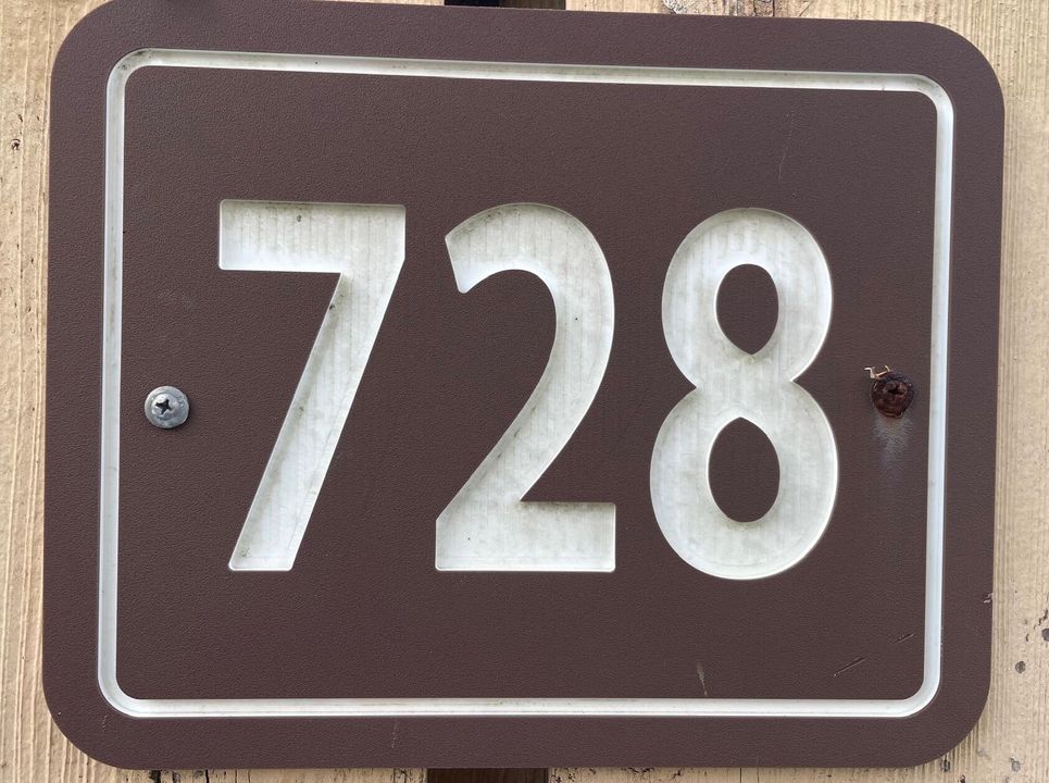 For Rent: $2,250 (2 beds, 2 baths, 1288 Square Feet)