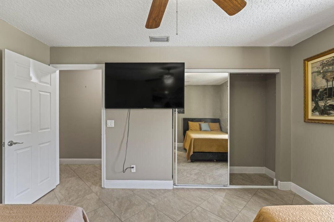 For Rent: $4,000 (3 beds, 2 baths, 1975 Square Feet)