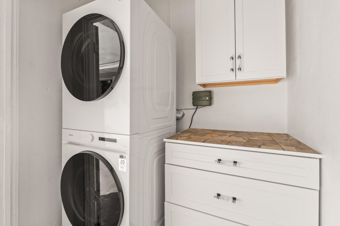 На продажу: $595,000 (3 спален, 2 ванн, 1410 Квадратных фут)