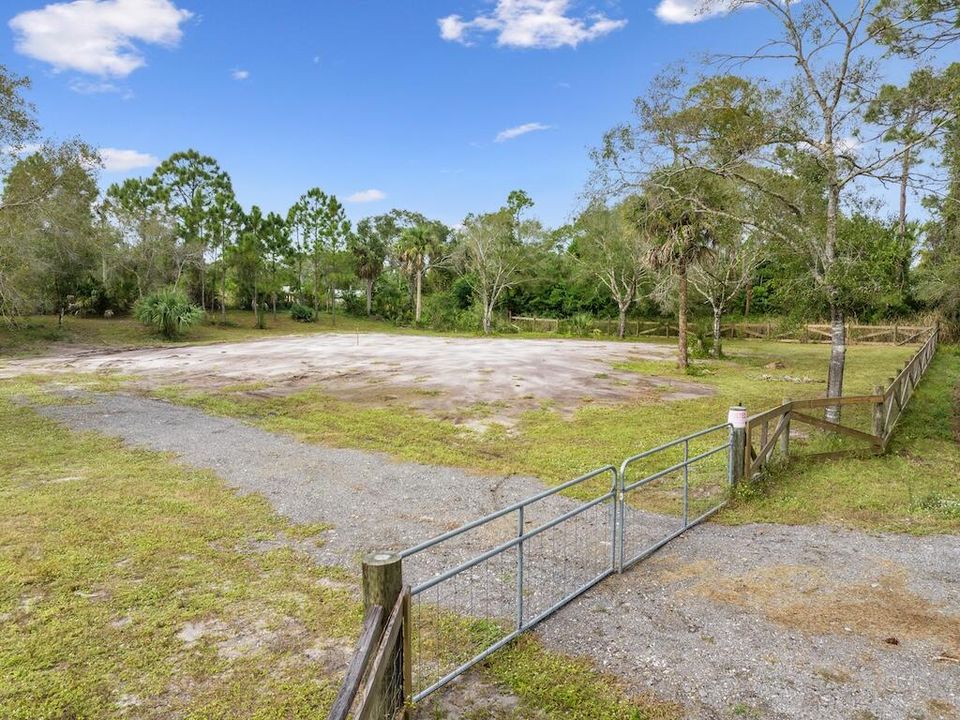 待售: $199,900 (0 贝兹, 0 浴室, 0 平方英尺)