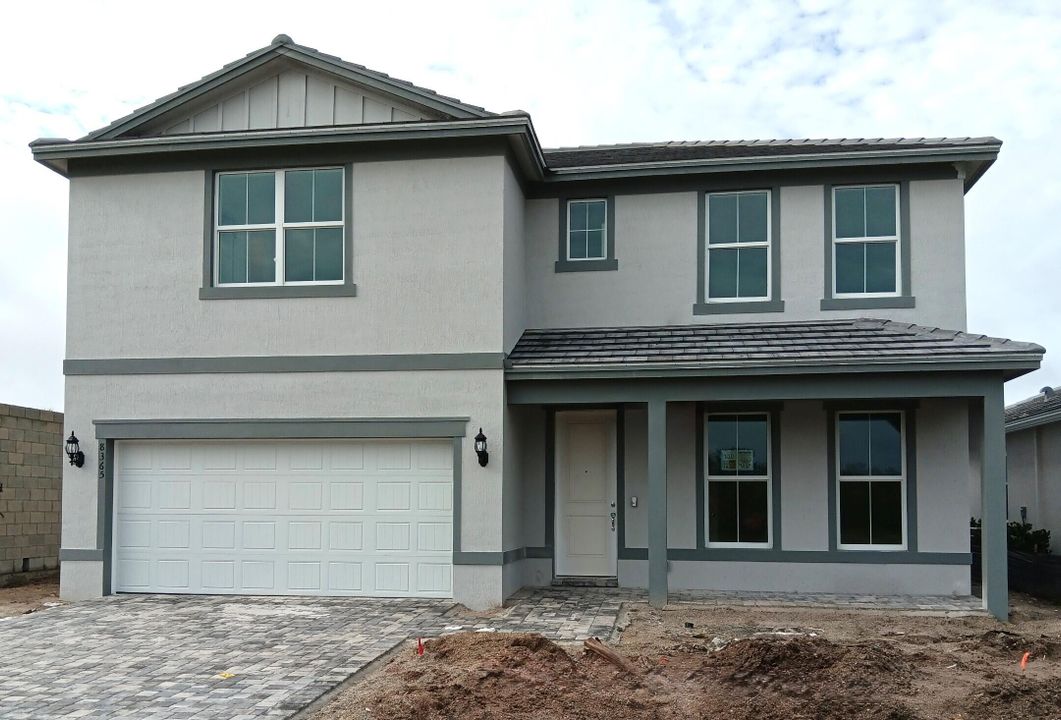 For Sale: $699,650 (4 beds, 3 baths, 2894 Square Feet)