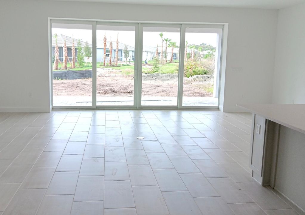 For Sale: $699,650 (4 beds, 3 baths, 2894 Square Feet)