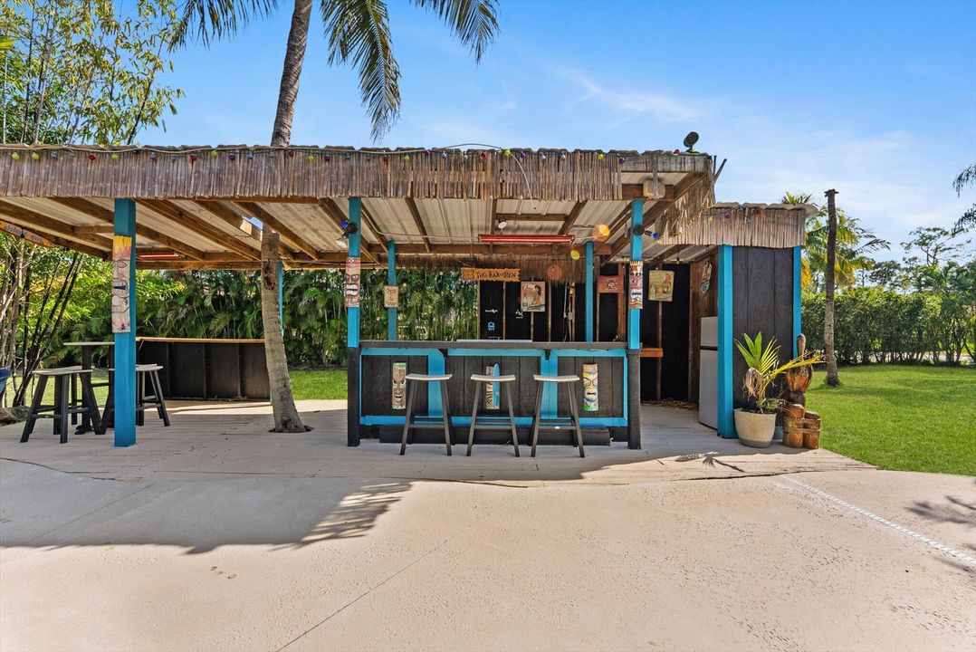 待售: $699,000 (3 贝兹, 2 浴室, 1684 平方英尺)