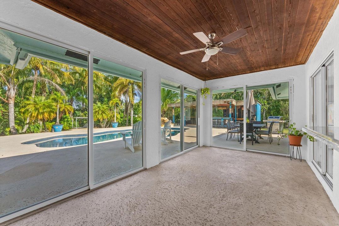 待售: $699,000 (3 贝兹, 2 浴室, 1684 平方英尺)