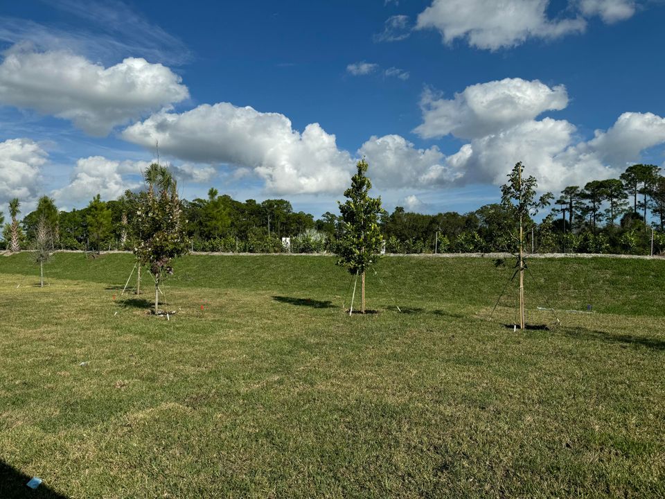 В аренду: $2,750 (4 спален, 2 ванн, 1937 Квадратных фут)