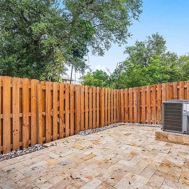 For Sale: $487,000 (3 beds, 2 baths, 1426 Square Feet)