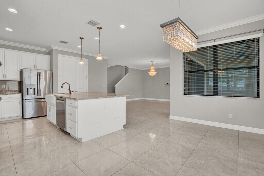 For Sale: $589,900 (4 beds, 2 baths, 2418 Square Feet)