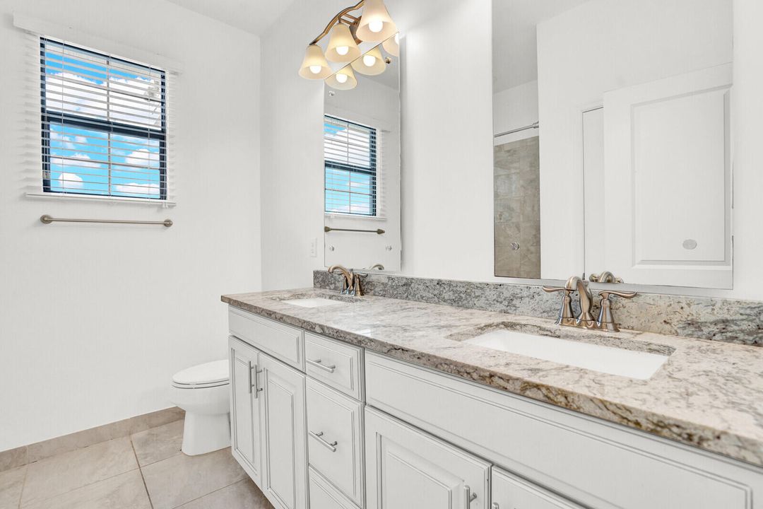 For Sale: $589,900 (4 beds, 2 baths, 2418 Square Feet)