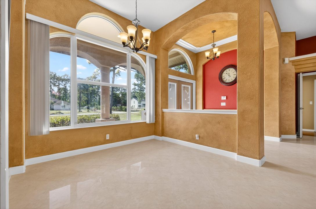 For Sale: $950,000 (4 beds, 3 baths, 3086 Square Feet)