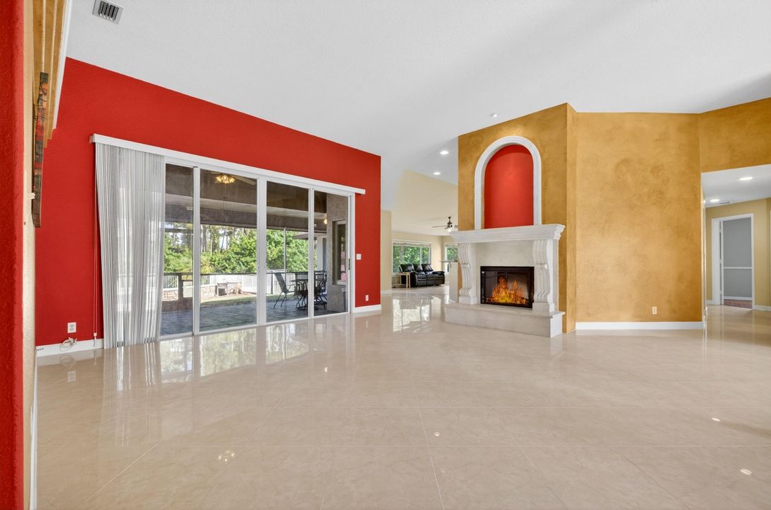 For Sale: $950,000 (4 beds, 3 baths, 3086 Square Feet)