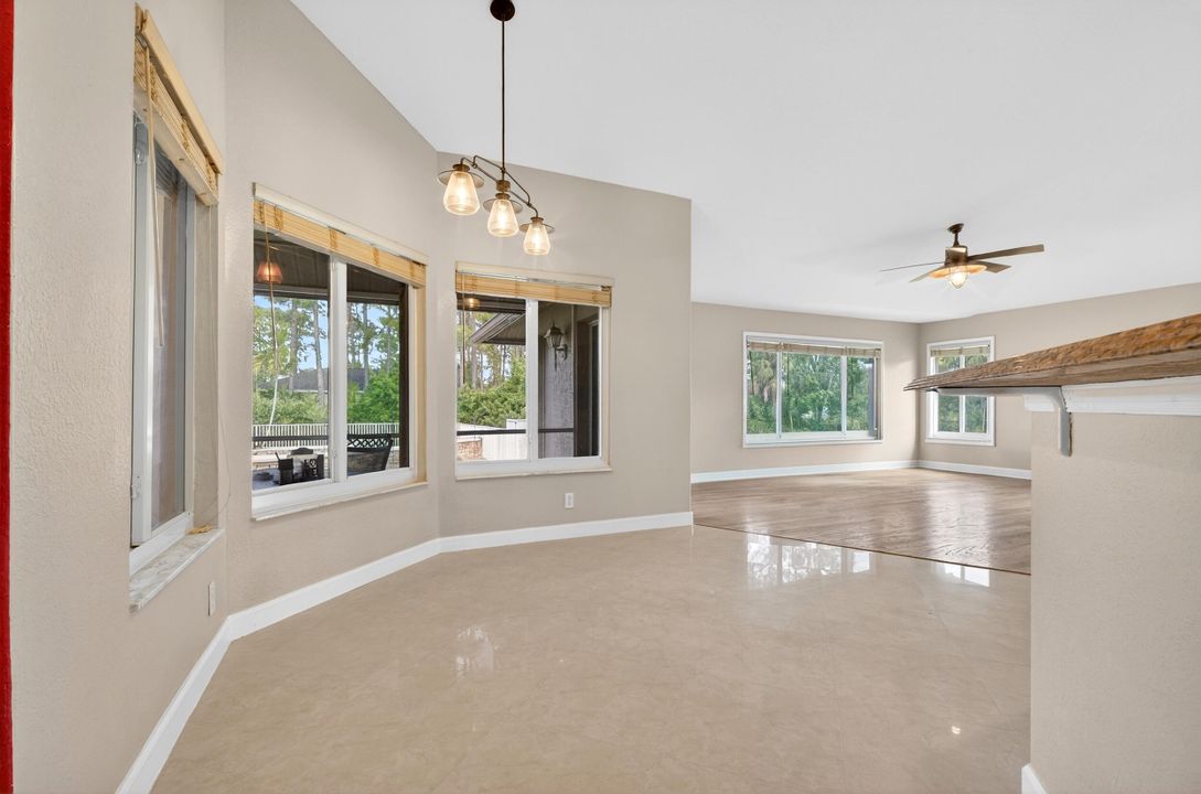 For Sale: $950,000 (4 beds, 3 baths, 3086 Square Feet)