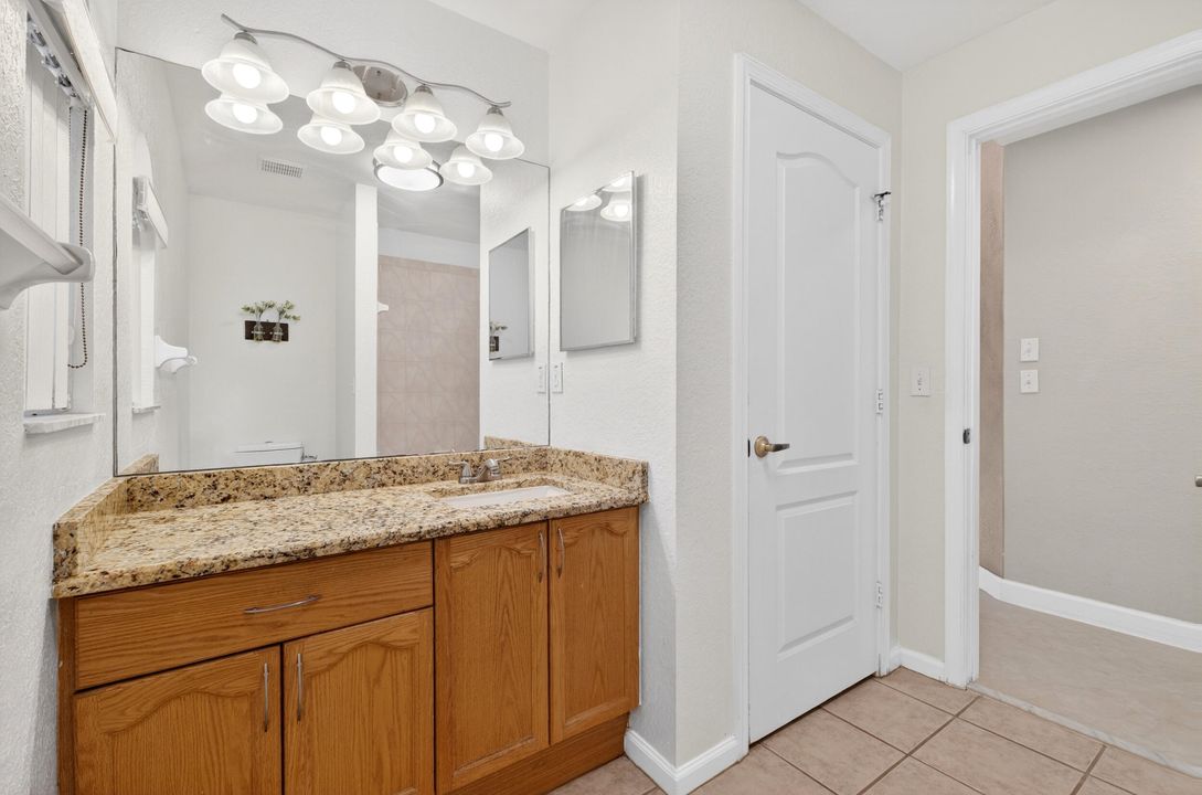 For Sale: $950,000 (4 beds, 3 baths, 3086 Square Feet)