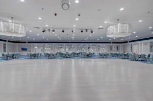 For Rent: $1,550 (1 beds, 1 baths, 760 Square Feet)