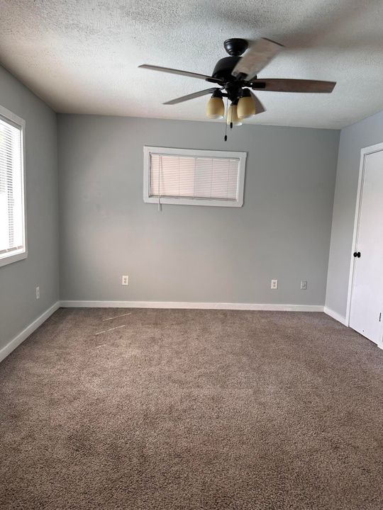 出租: $2,300 (3 贝兹, 2 浴室, 1388 平方英尺)