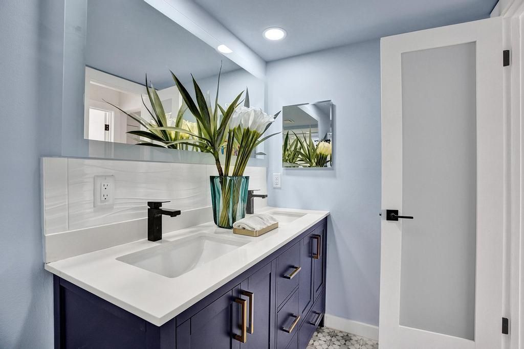 En Renta: $3,350 (1 camas, 1 baños, 900 Pies cuadrados)