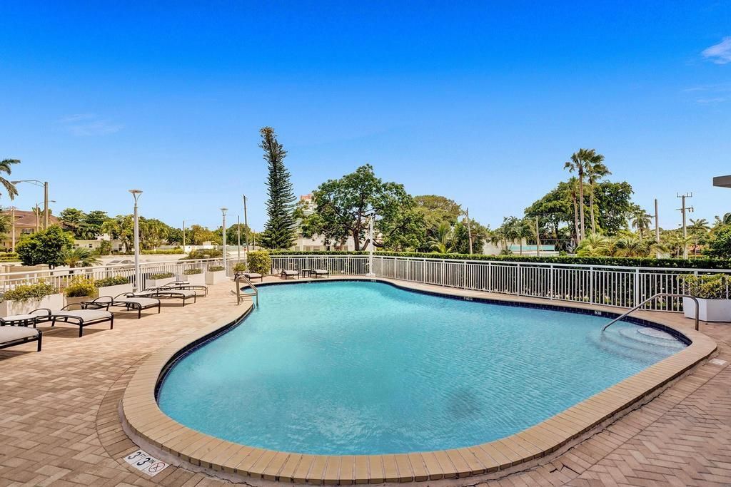 En Renta: $3,350 (1 camas, 1 baños, 900 Pies cuadrados)