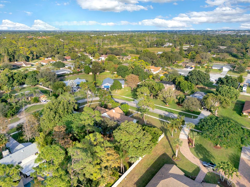 En Venta: $925,000 (3 camas, 2 baños, 1938 Pies cuadrados)