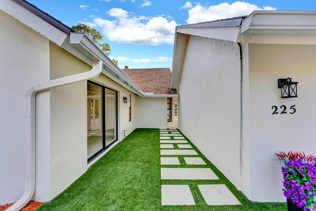 En Venta: $925,000 (3 camas, 2 baños, 1938 Pies cuadrados)