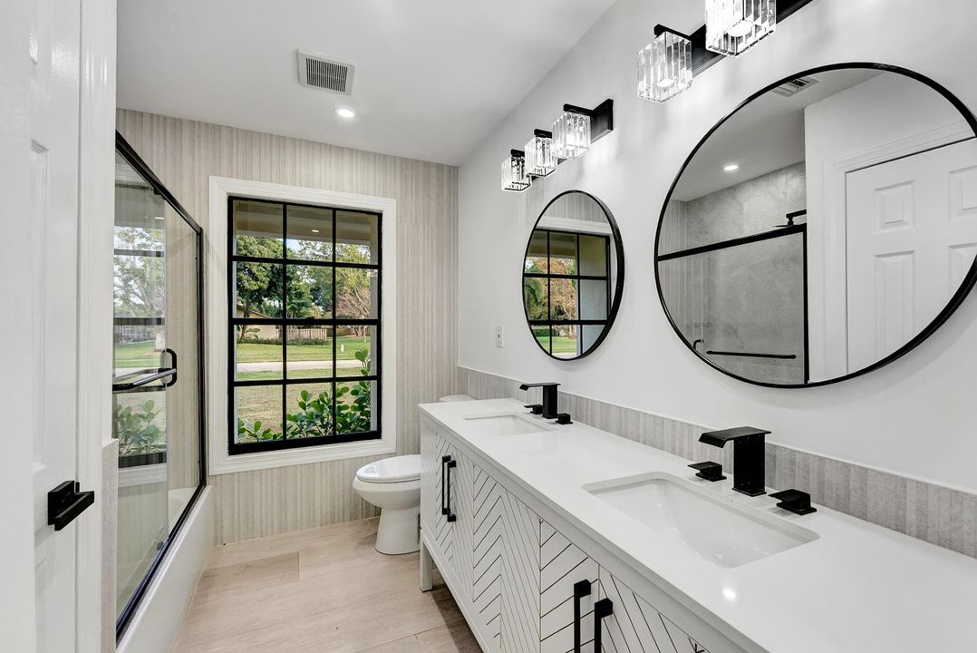 En Venta: $925,000 (3 camas, 2 baños, 1938 Pies cuadrados)