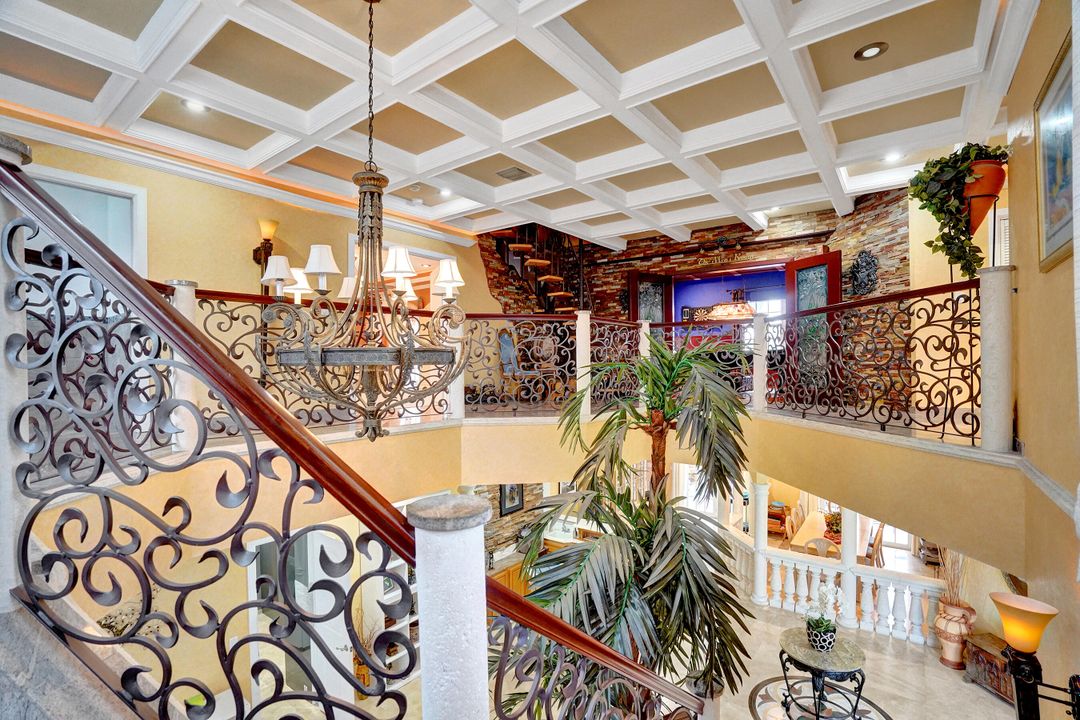 For Rent: $30,000 (6 beds, 5 baths, 6100 Square Feet)