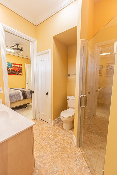 En Venta: $789,888 (4 camas, 3 baños, 3248 Pies cuadrados)