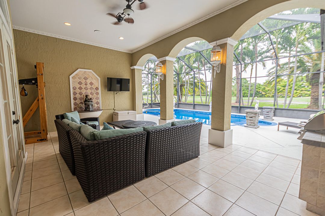 En Venta: $789,888 (4 camas, 3 baños, 3248 Pies cuadrados)