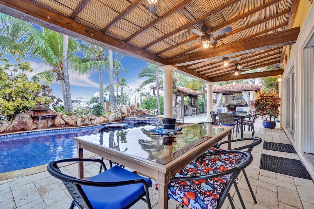 For Rent: $30,000 (6 beds, 5 baths, 6100 Square Feet)