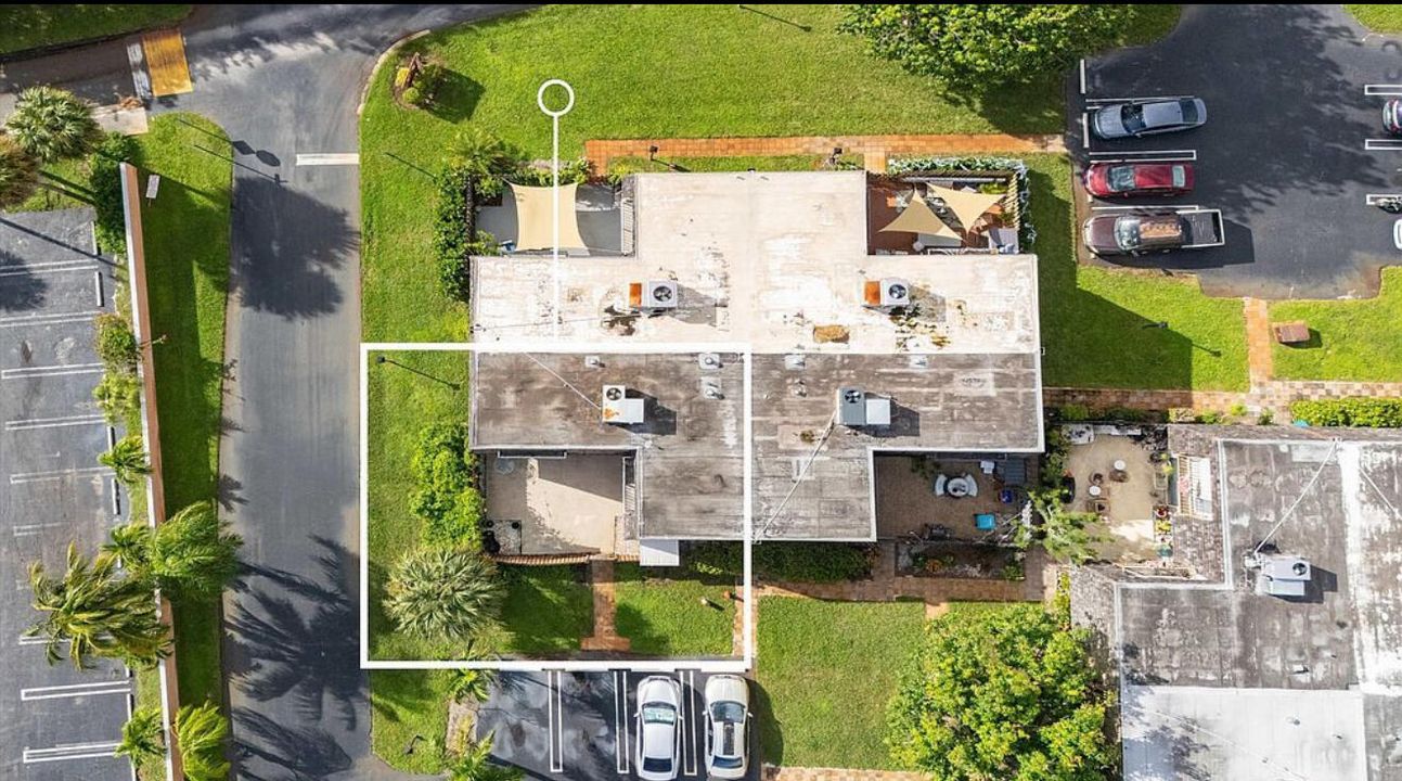 На продажу: $279,900 (2 спален, 2 ванн, 1500 Квадратных фут)