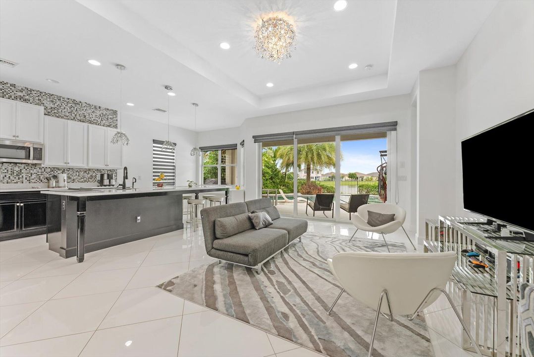 待售: $699,000 (3 贝兹, 2 浴室, 1938 平方英尺)