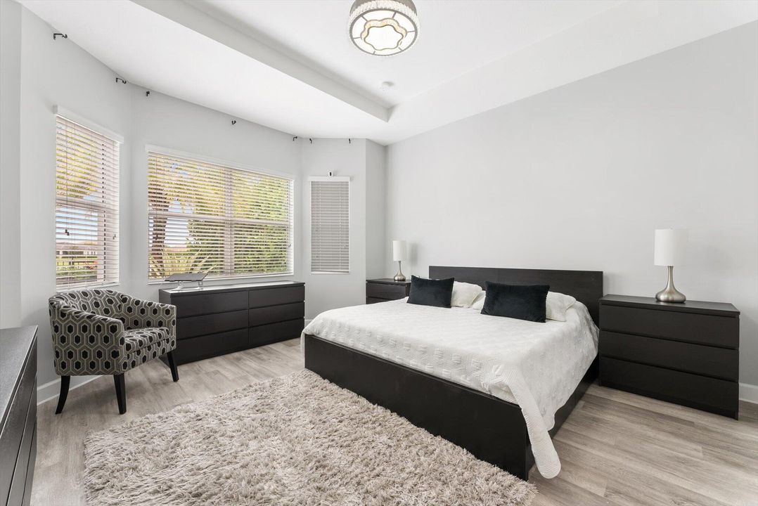 待售: $699,000 (3 贝兹, 2 浴室, 1938 平方英尺)